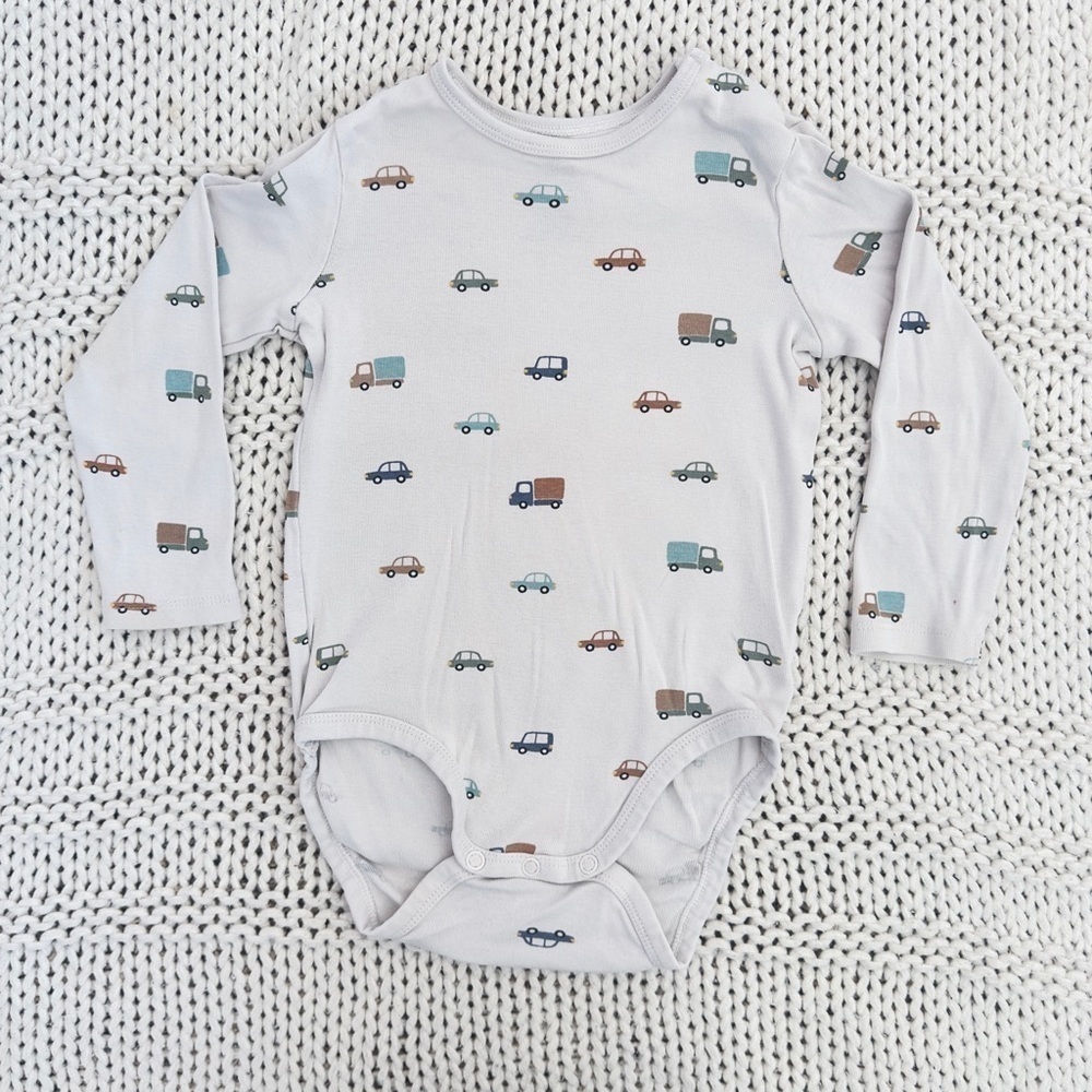 H&M Envelope-neck Cream Vehicle Toddler Bodysuit 2T